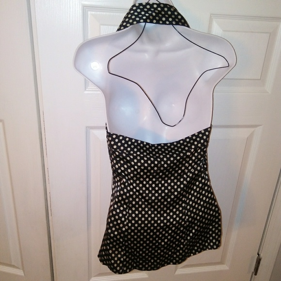Halter top - Picture 2 of 3